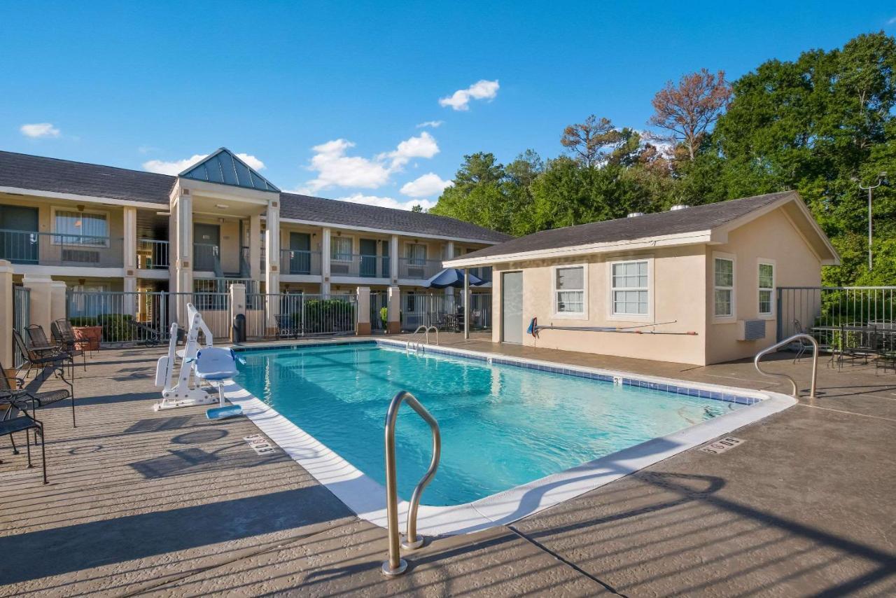 Quality Inn & Suites Lufkin Eksteriør bilde